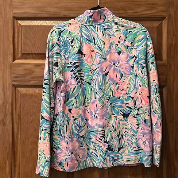 Lilly Pulitzer Top - Picture 6 of 8